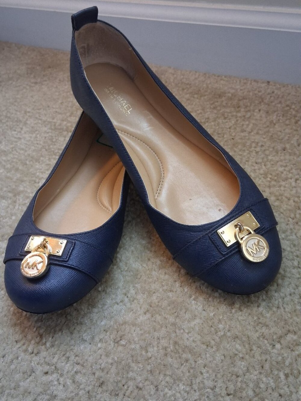 ✨ Michael Kors "Hamilton" Navy Saffiano Leather w/ box Ballet Flats ✨